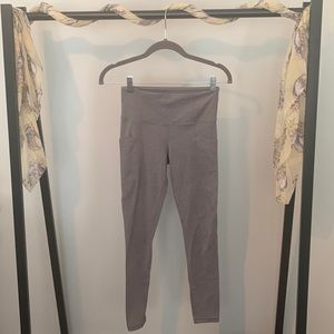 Athleta Women’s Gray Salutation Stash Tight (XS)